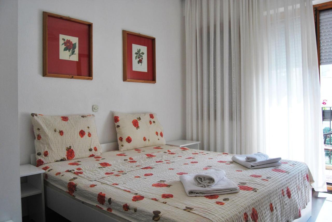 Vila Delfin Ohrid Eksteriør billede
