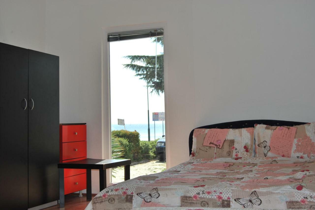 Vila Delfin Ohrid Eksteriør billede