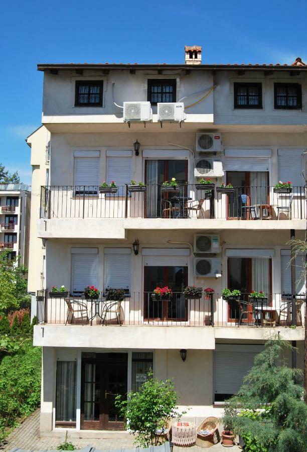 Vila Delfin Ohrid Eksteriør billede